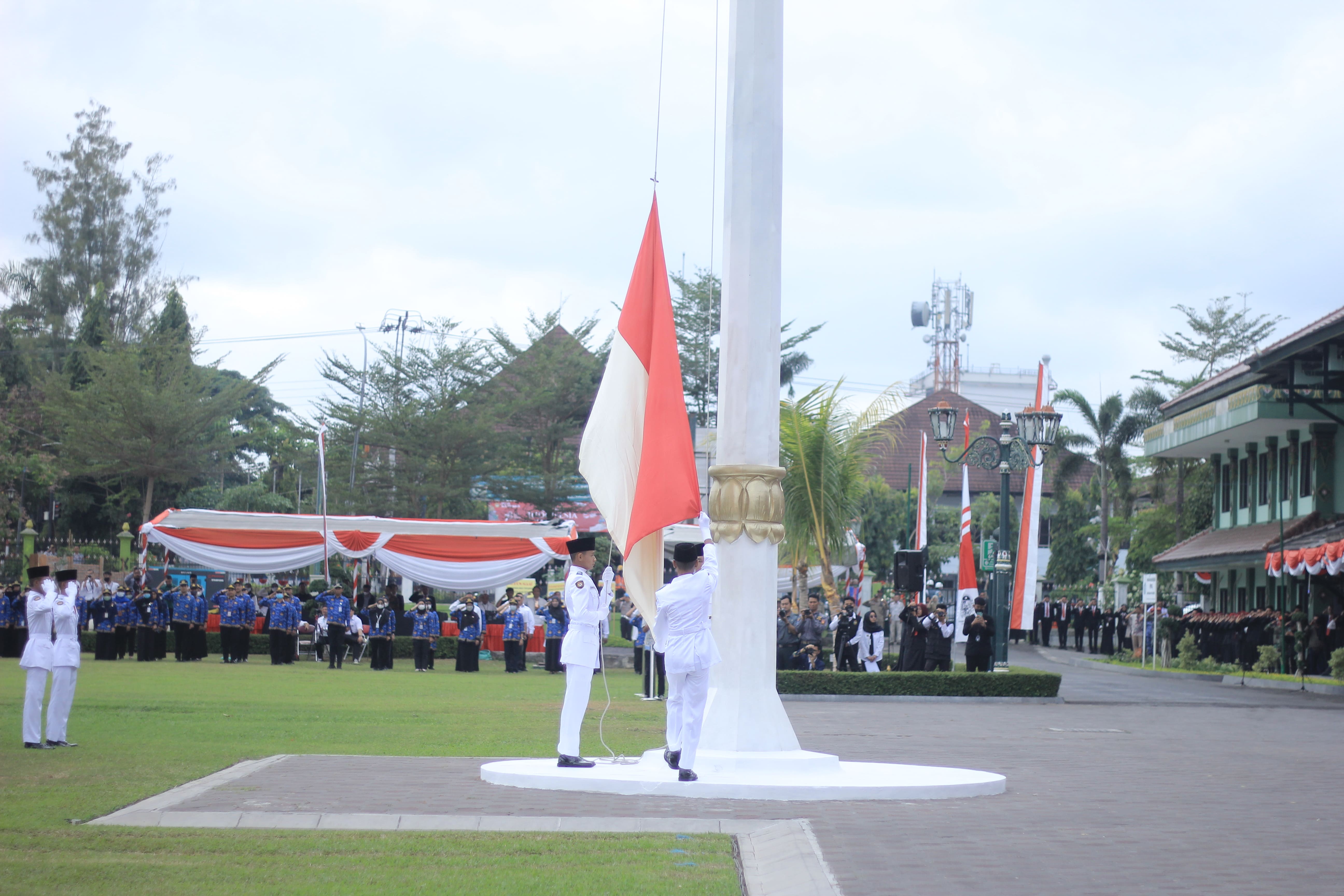 Pelaksanaan Upacara HUT Kemerdekaan RI Ke-78 Pemerintah Kota Yogyakarta di Balaikota